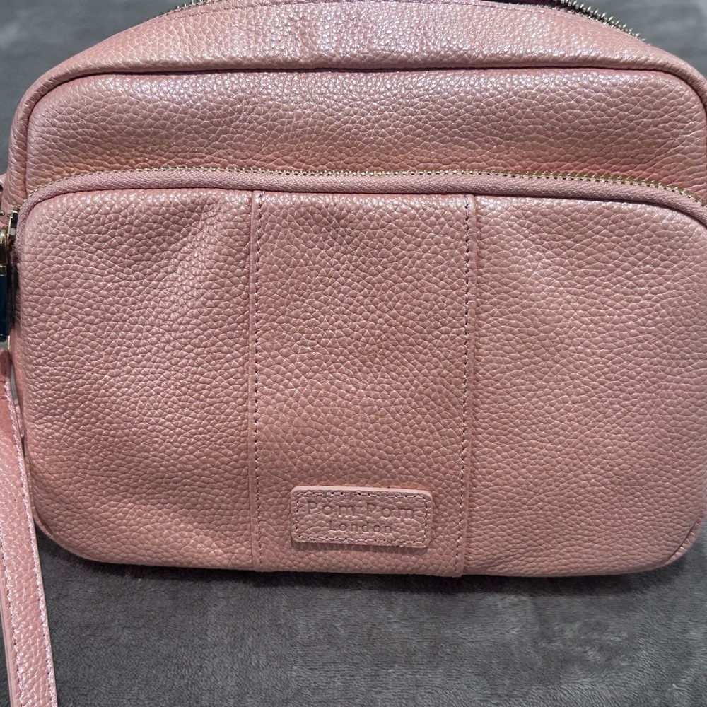 Pom Pom London Metallic Pink Crossbody Bag NWOT - Picture 4 of 16